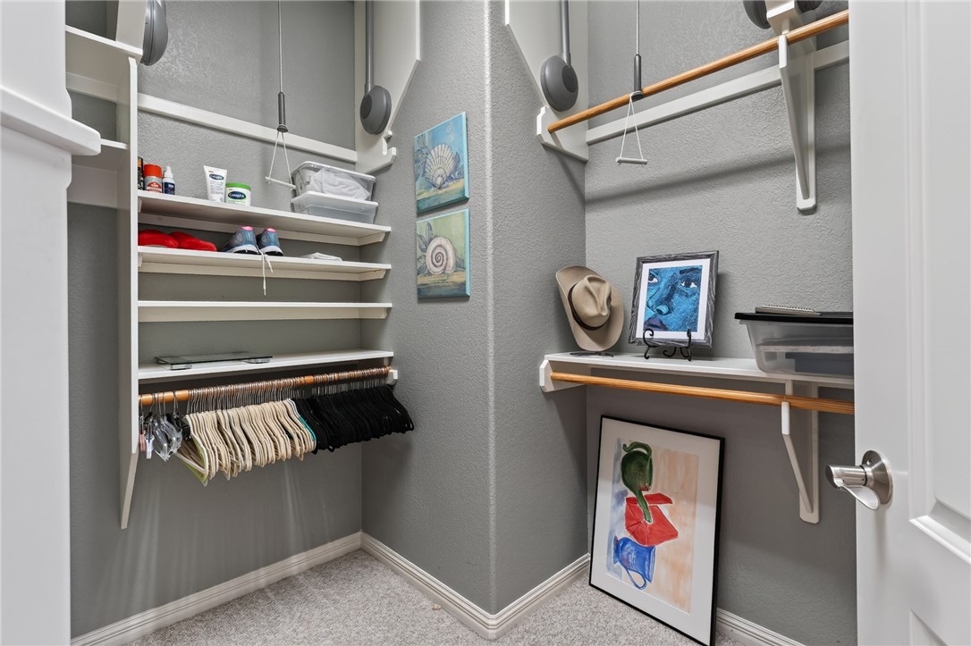 6 Saint Andrews Pl Property Photo 25