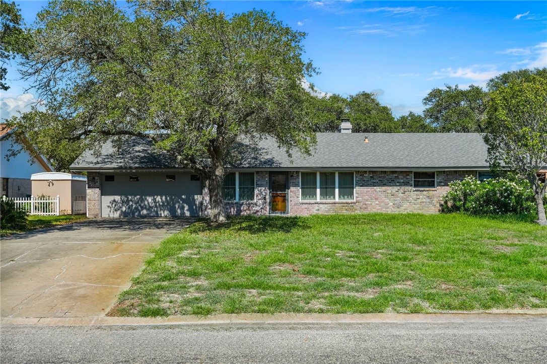 1110 W Tern Property Photo 3