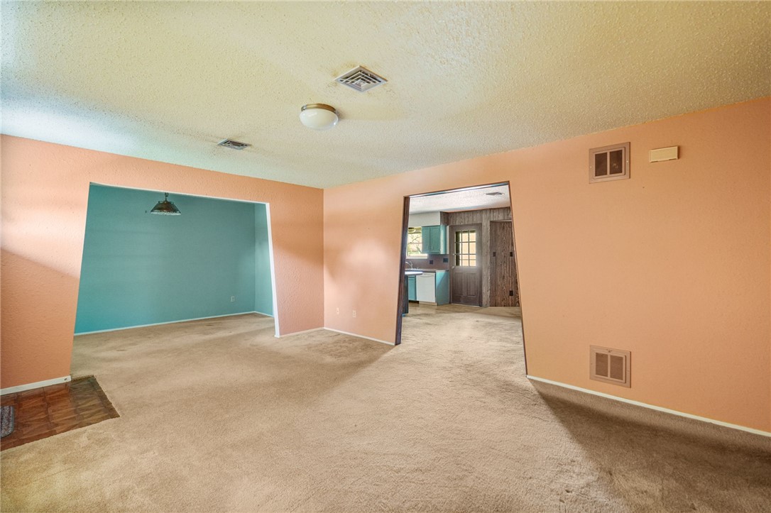 1110 W Tern Property Photo 14
