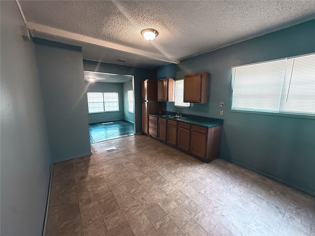 111 Palo Blanco St Property Photo 10