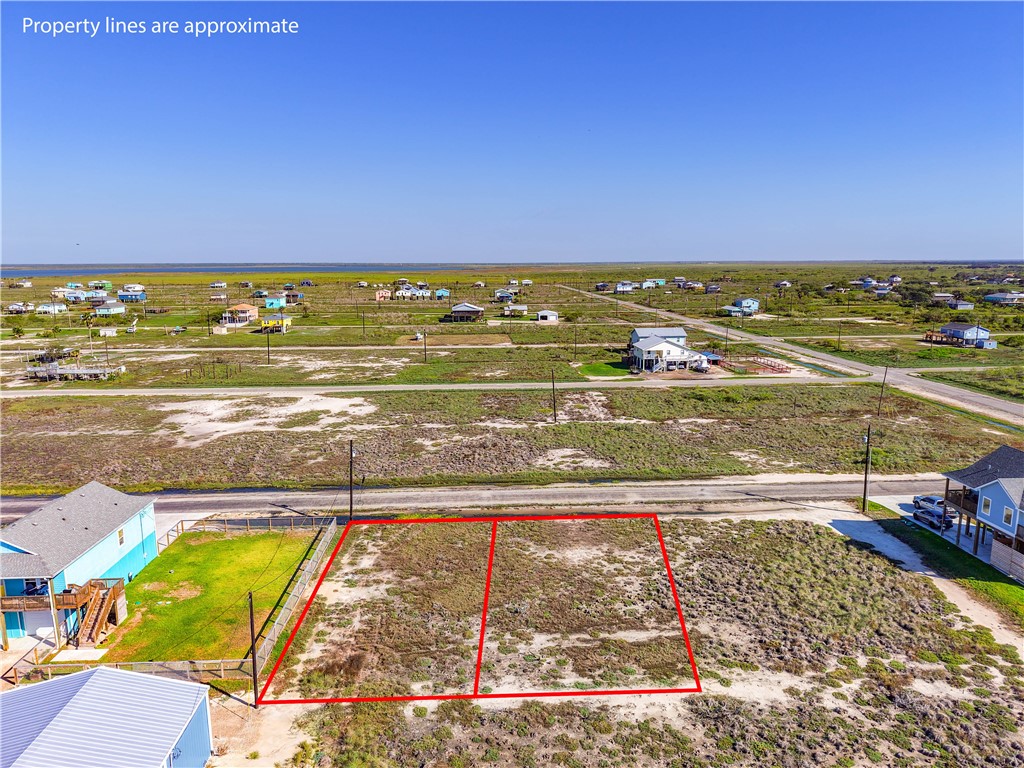 609 & 610 W Shady Oak Property Photo 4