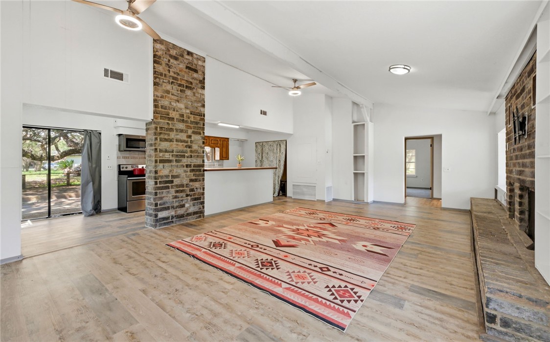 505 Wildwood Dr Property Photo 5
