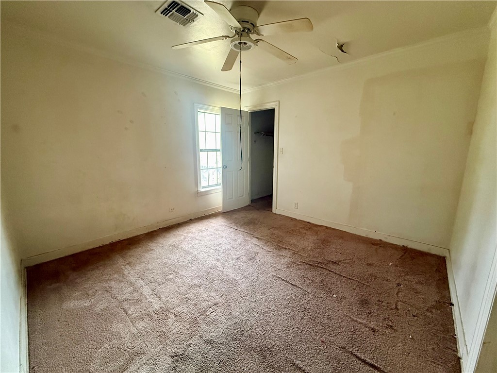 714 E Ragland Ave Property Photo 5