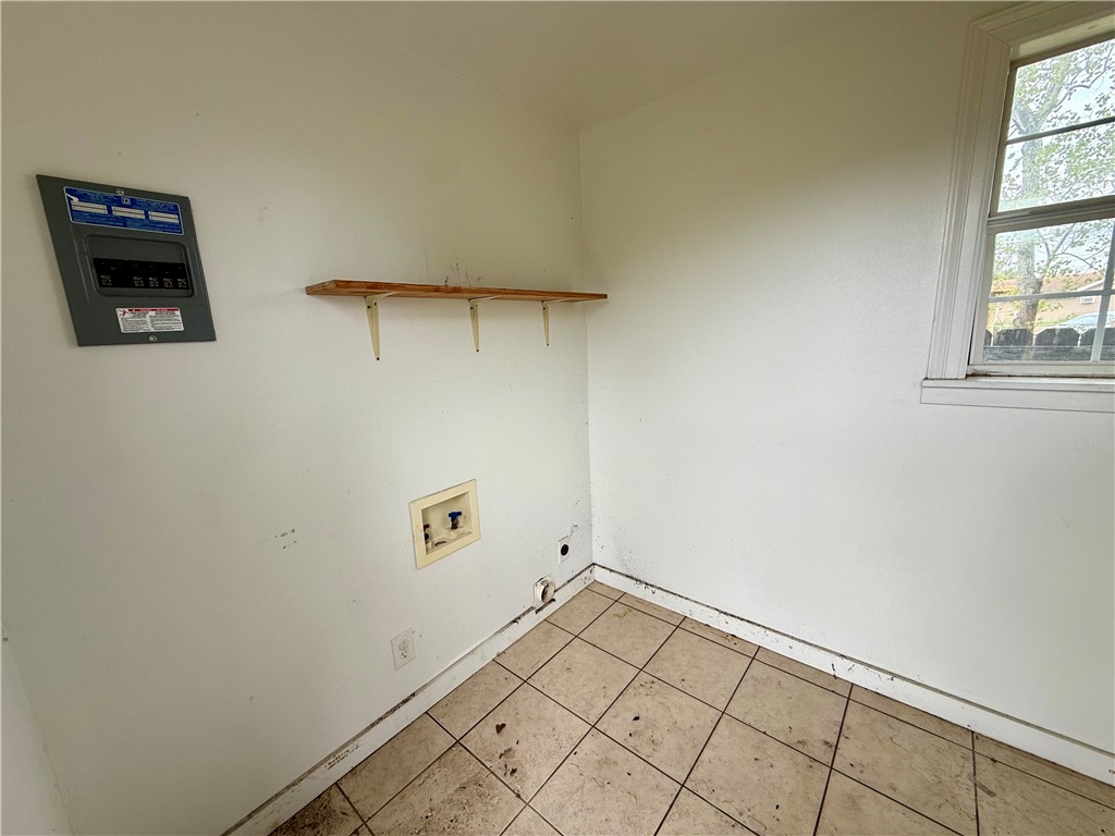 714 E Ragland Ave Property Photo 15