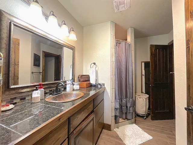 205 Western St Property Photo 31