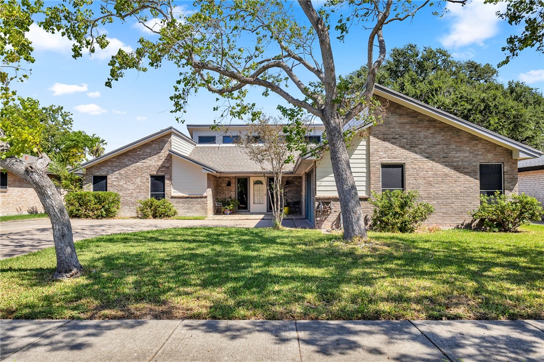 213 Seco Dr Property Photo