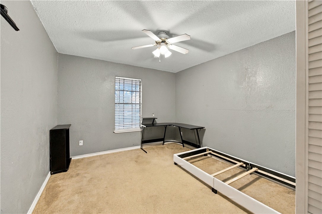 7013 Glasgow Dr Property Photo 21