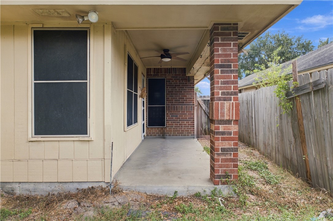 7013 Glasgow Dr Property Photo 22