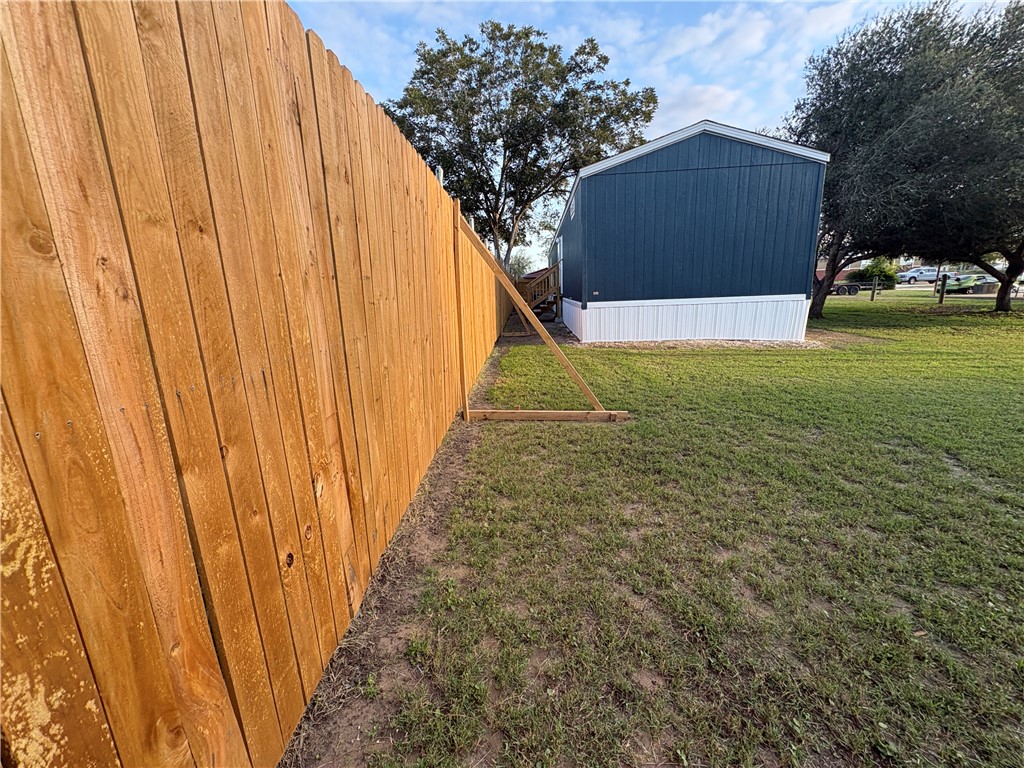 103 E Panna Maria Property Photo 11