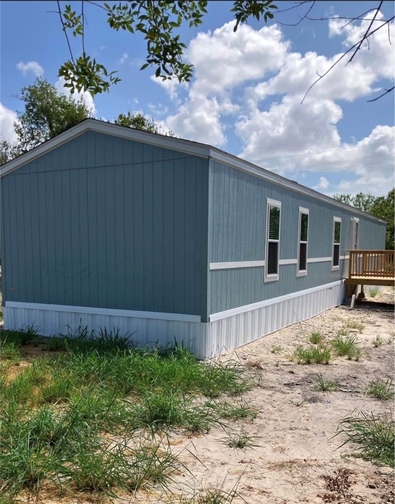 1111 Bayou St Property Photo 3