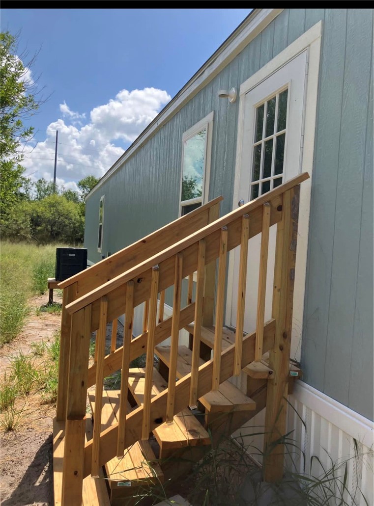 1111 Bayou St Property Photo 4