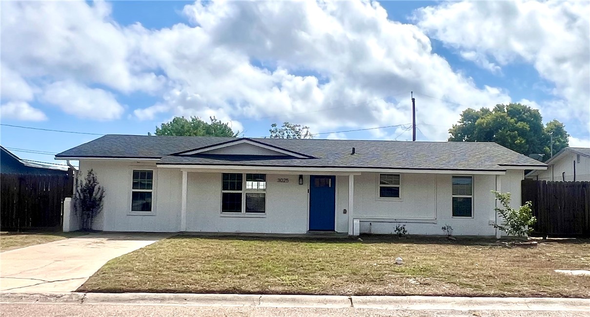 3025 Bimini Dr Property Photo 1