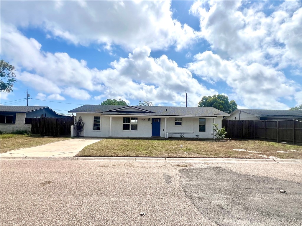 3025 Bimini Dr Property Photo 2