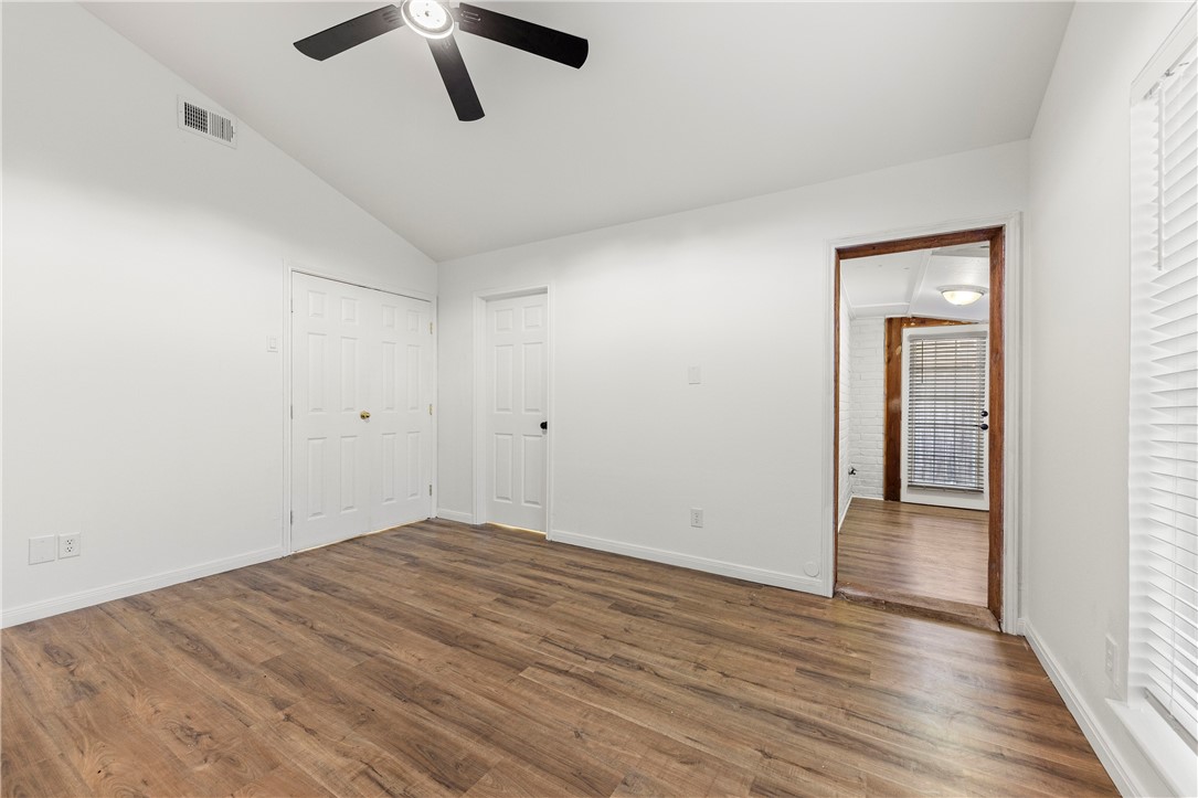 1201 Enterprise Blvd Property Photo 15