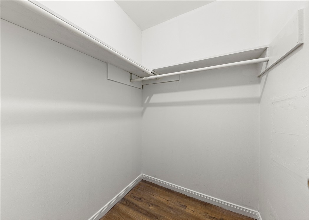 1201 Enterprise Blvd Property Photo 19