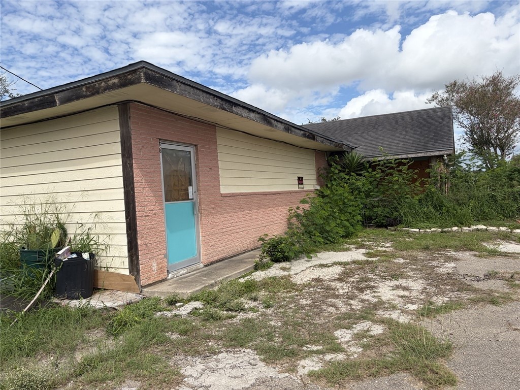 1313 S Reynolds Property Photo 17