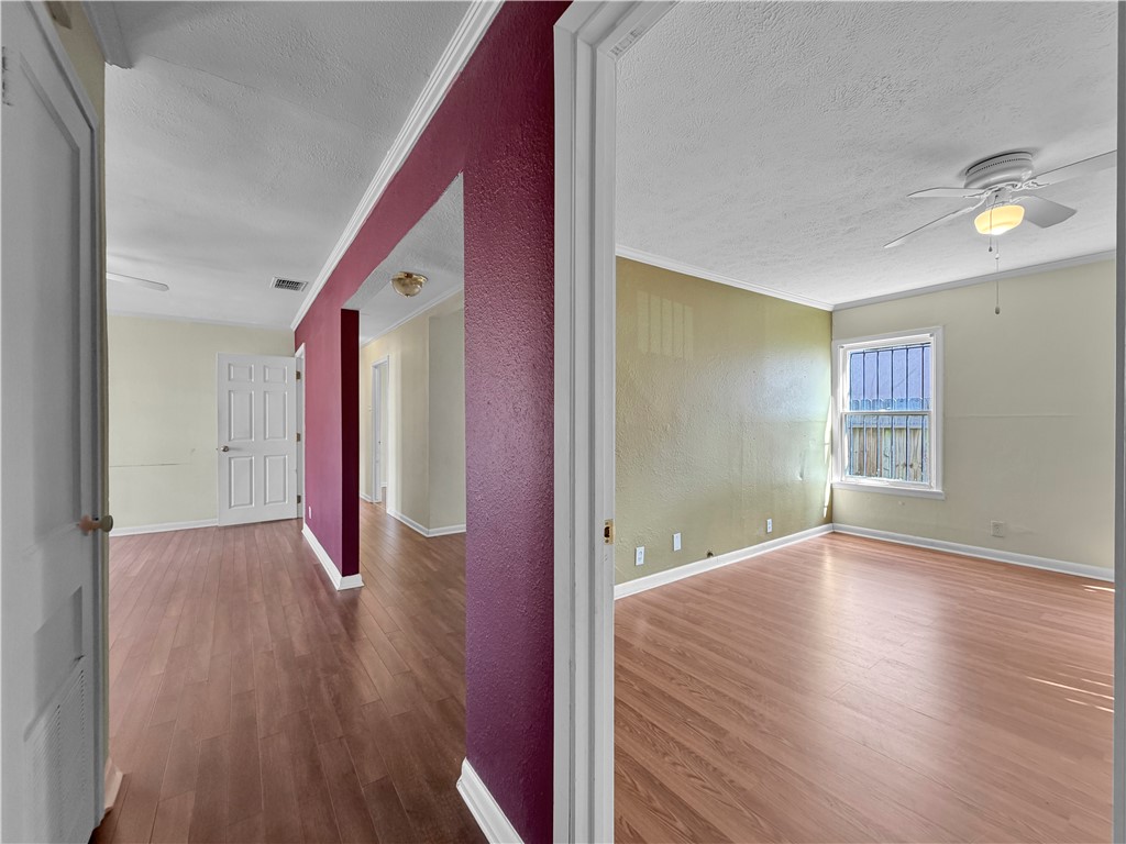 3458 S Alameda St Property Photo 18