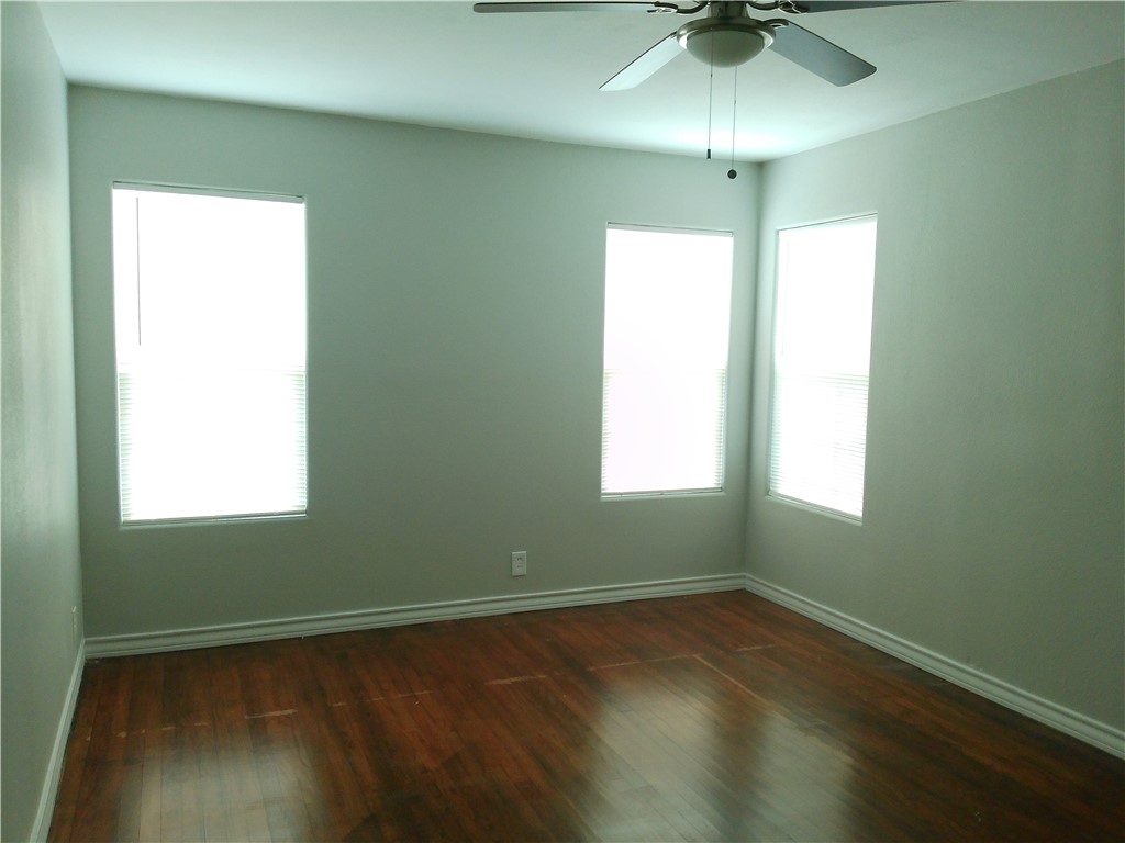 534 Ohio Ave Property Photo 6