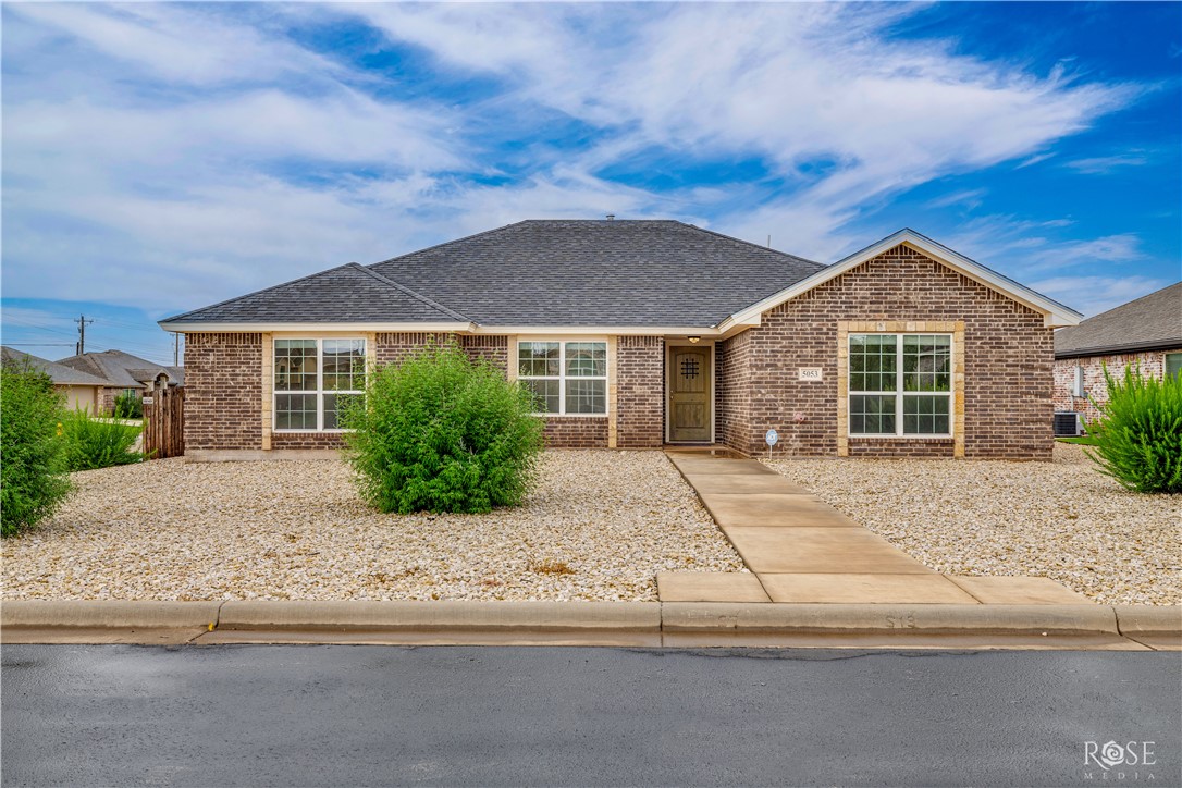5053 Scarlett Oak Lane