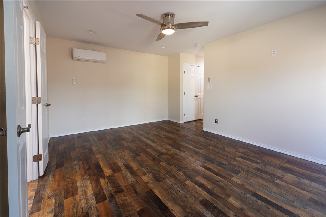 1142 Patton St Property Photo 16