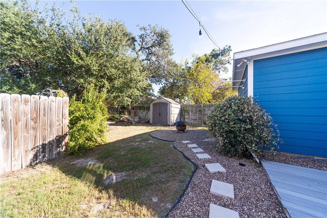 1142 Patton St Property Photo 28