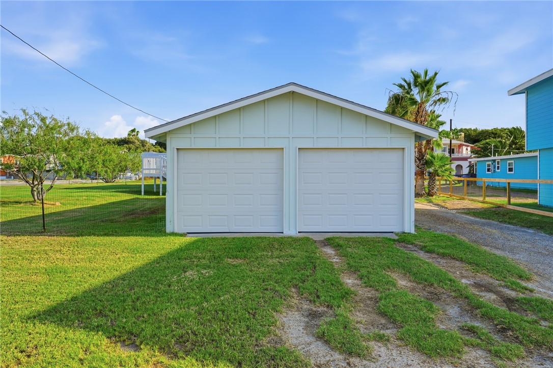 614 S Sandpiper Property Photo 6