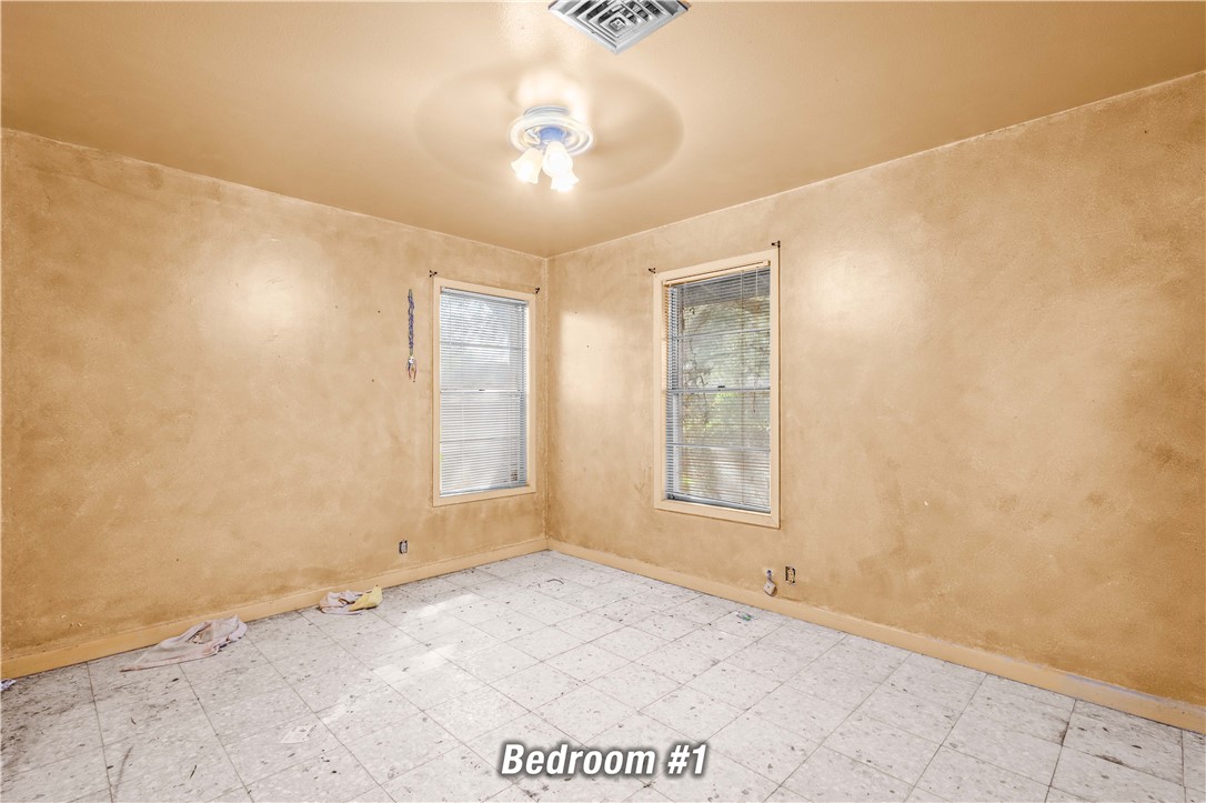 826 Stembridge St Property Photo 16