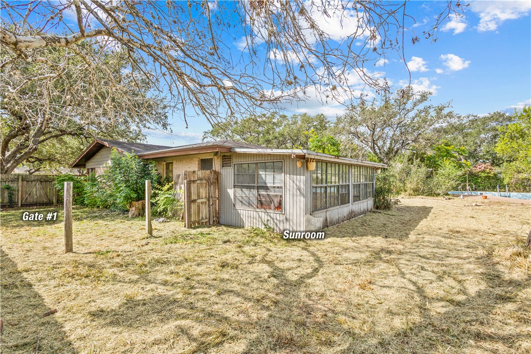 826 Stembridge St Property Photo 26
