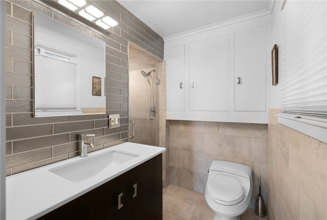 2011 Ocean Dr Property Photo 36