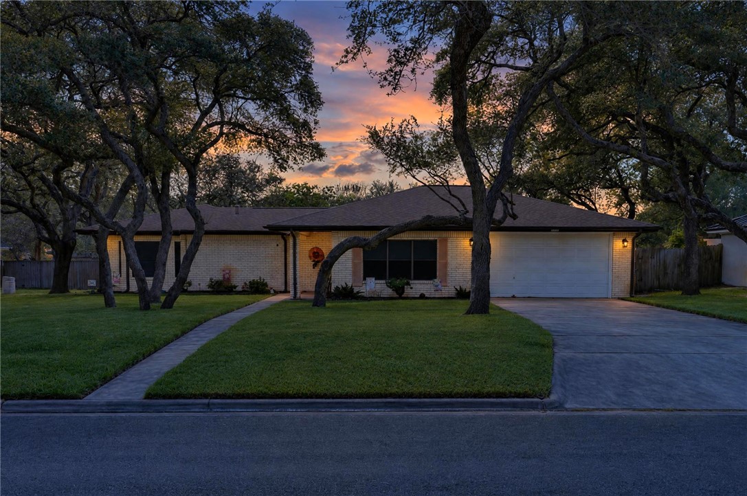 3103 Traylor Blvd