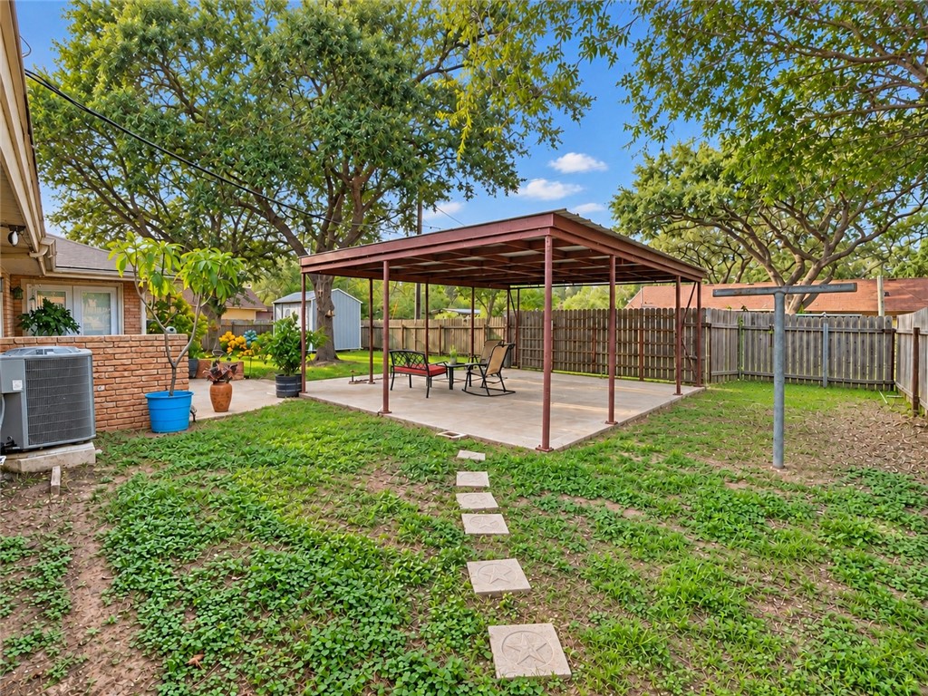 1701 Rose Dr Property Photo 30