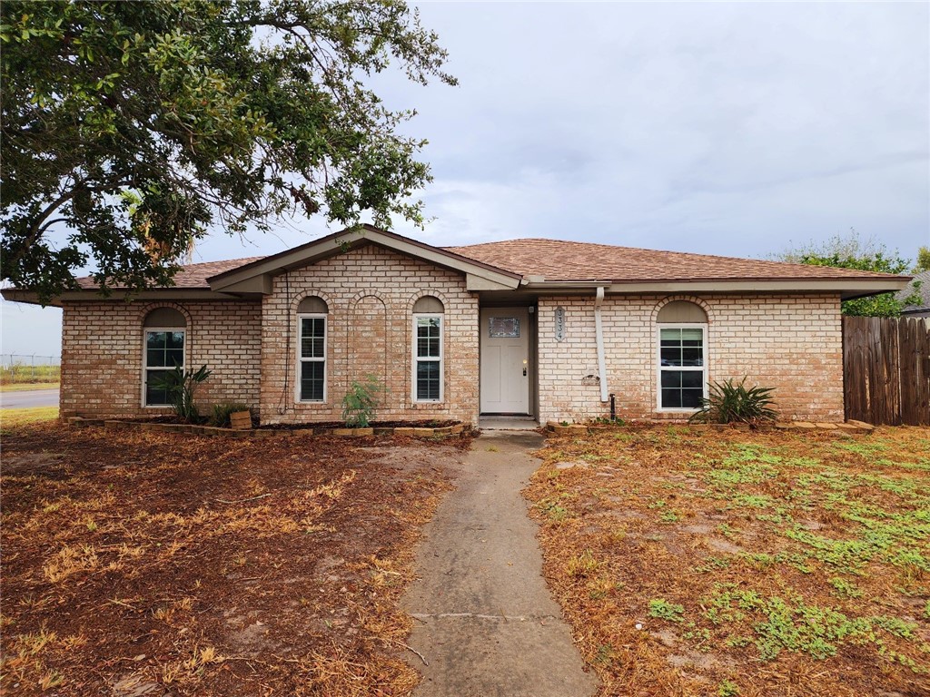 3334 Otranto Dr Property Photo 1