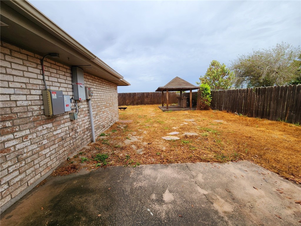 3334 Otranto Dr Property Photo 17