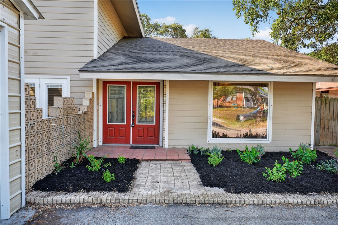 1407 Shadyside Dr Property Photo 4