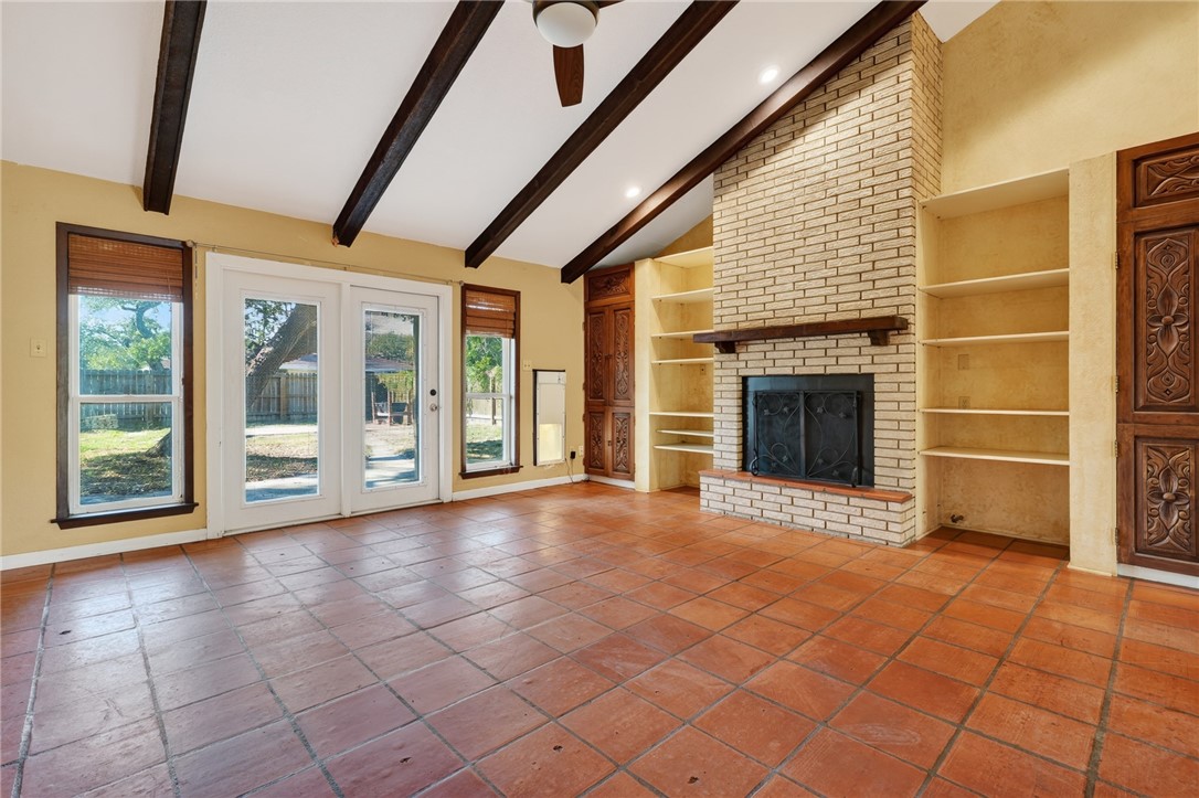 1407 Shadyside Dr Property Photo 9