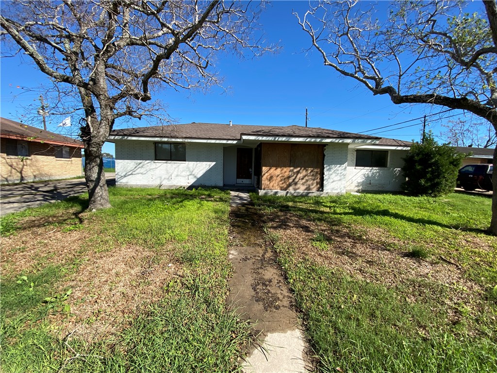 3734 Brushwood Property Photo 1