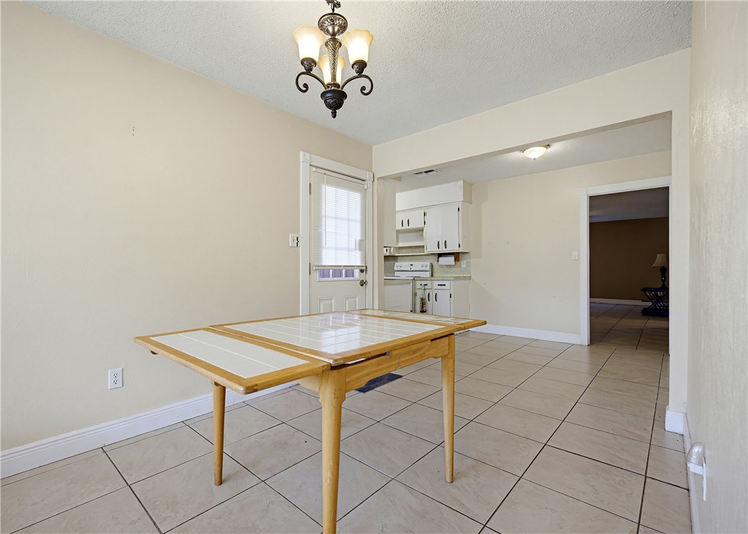 2122 Sentinel Dr Property Photo 11