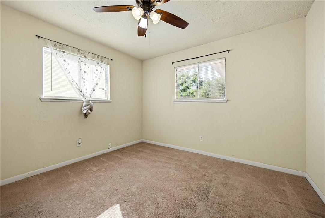 2122 Sentinel Dr Property Photo 14