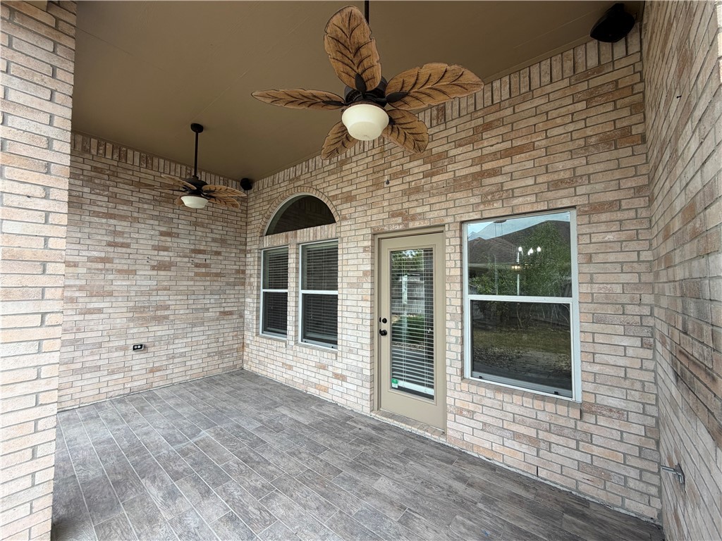 8205 Azimuth Ct Property Photo 6