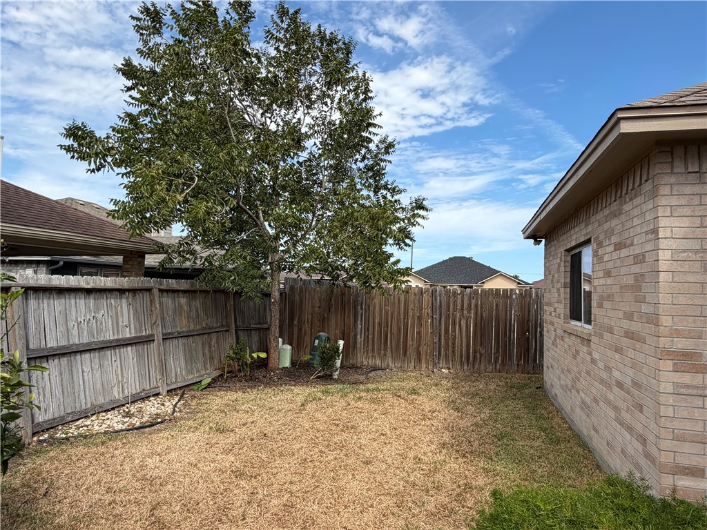 8205 Azimuth Ct Property Photo 7
