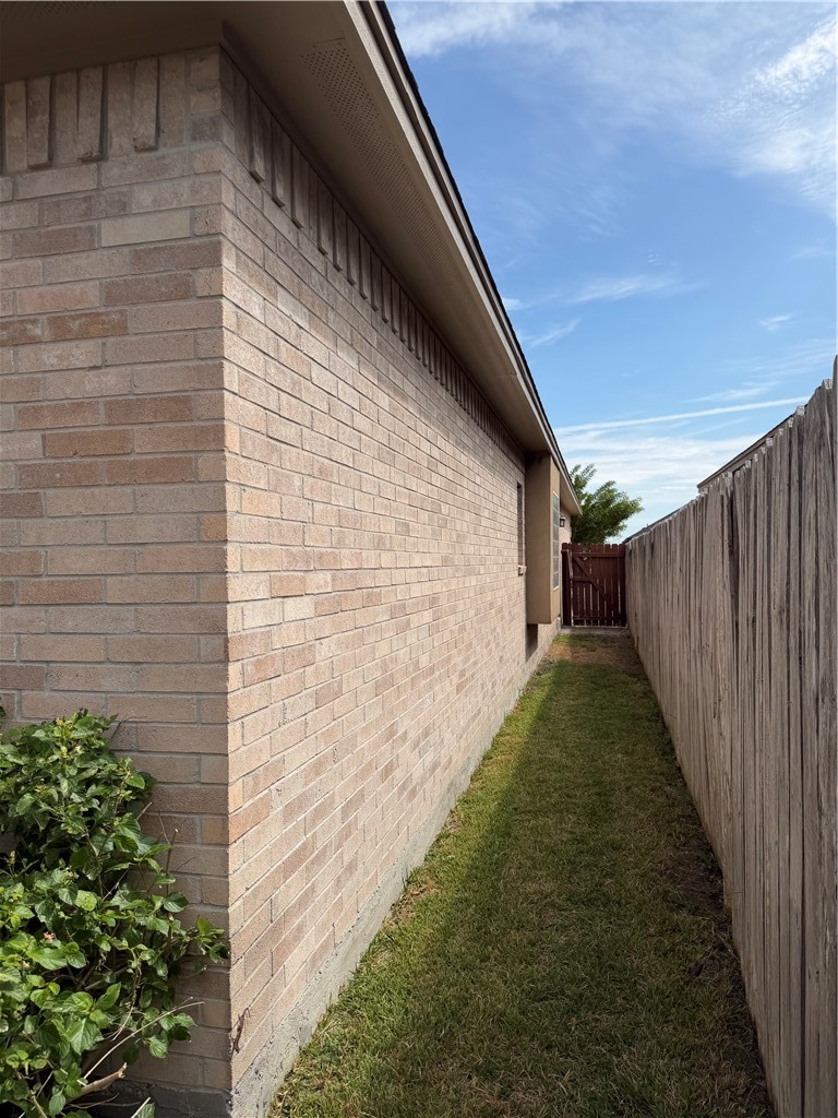 8205 Azimuth Ct Property Photo 10