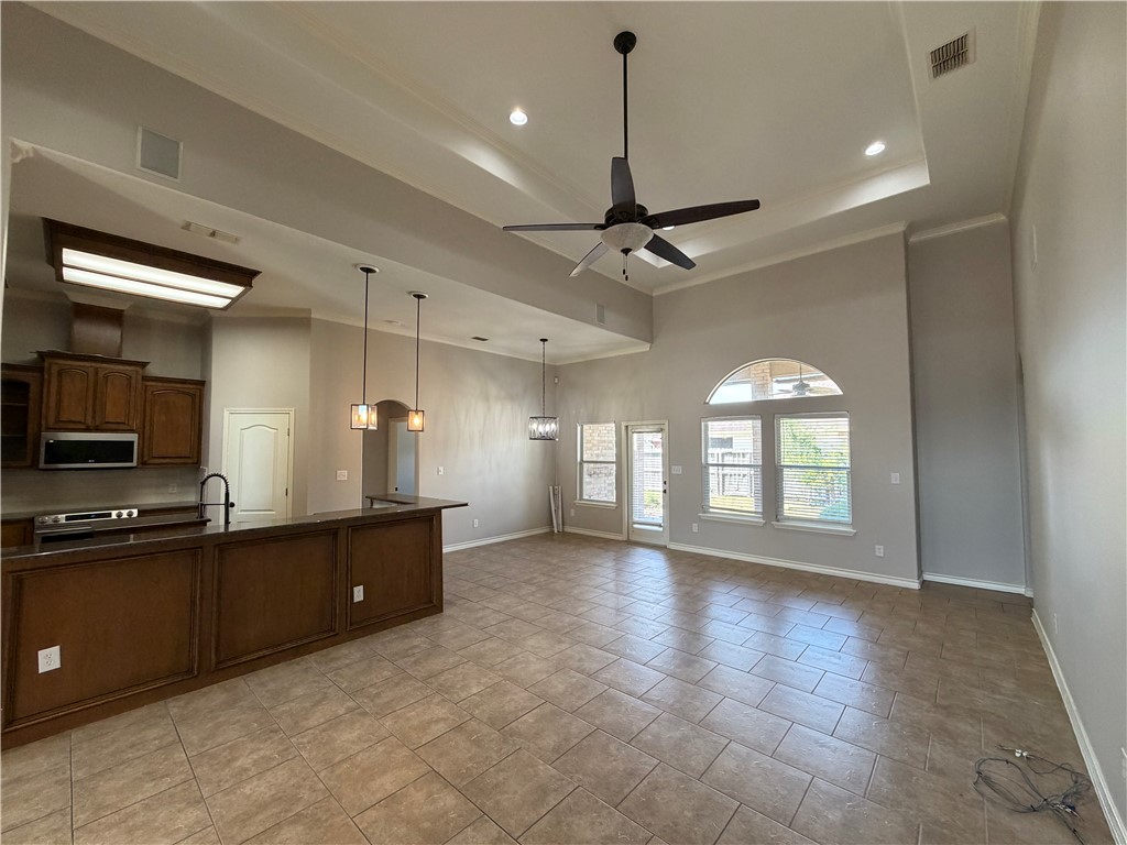 8205 Azimuth Ct Property Photo 27