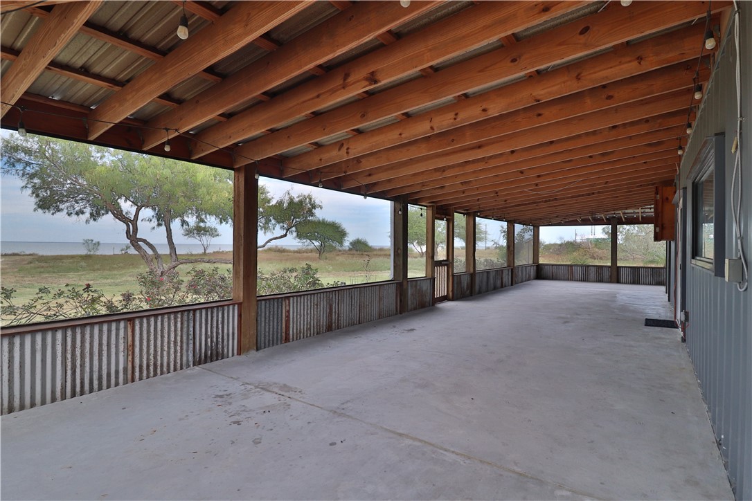 746 Egery Island Rd Property Photo 10