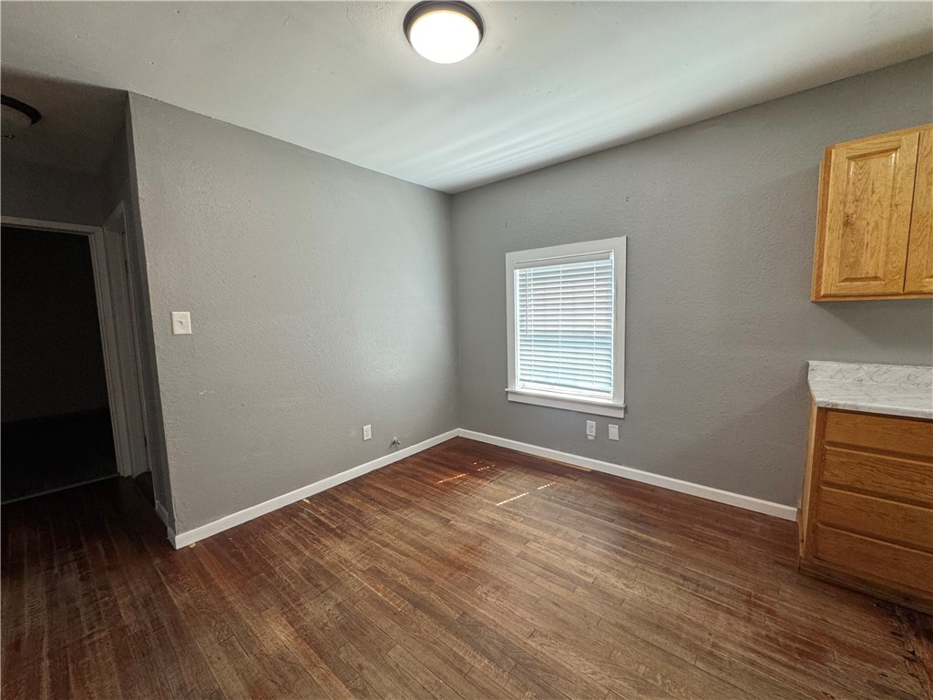 1236 Catherine Dr Property Photo 10