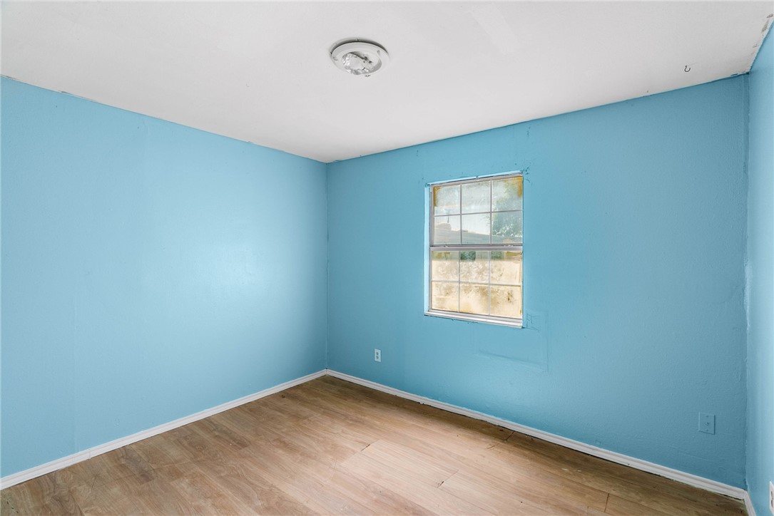 105 Escobar St Property Photo 10