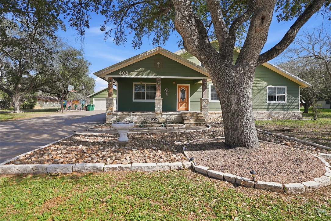 408 Grace Property Photo 2