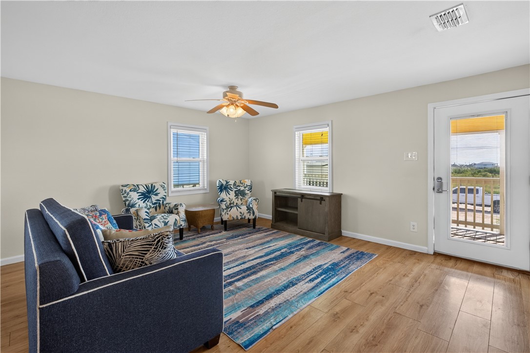 484150 Property Photo 13