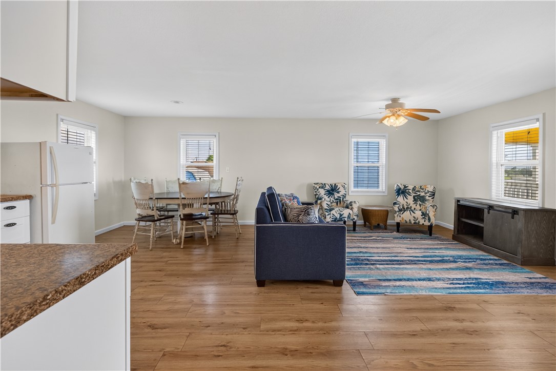 484150 Property Photo 14