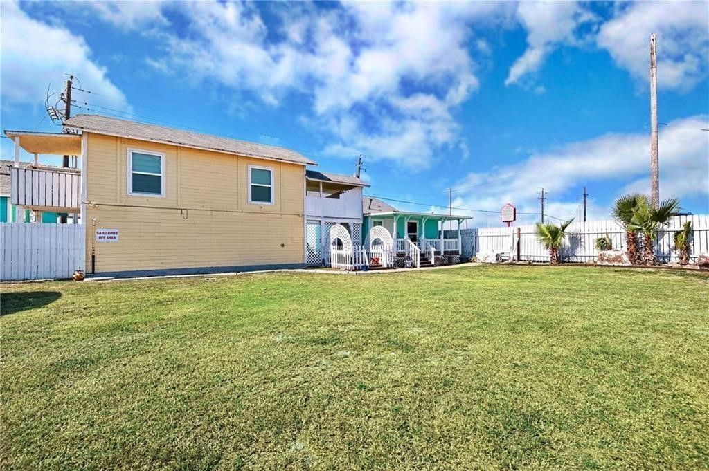 3302,3304 Surfside Blvd Property Photo 28