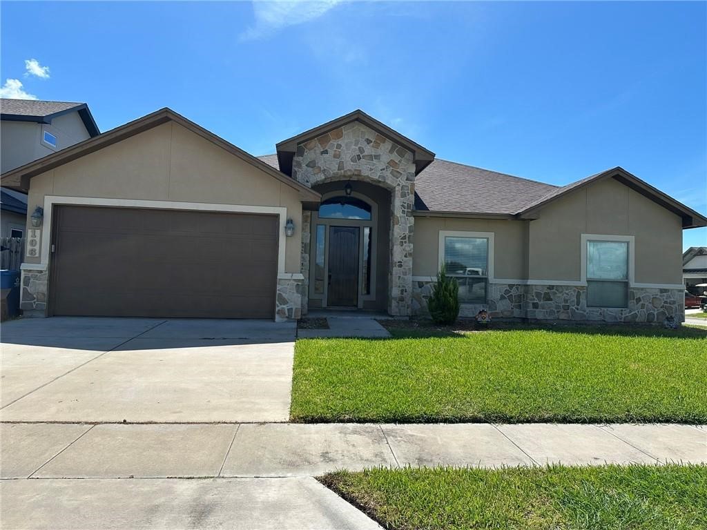 106 Chiman Dr Property Photo 1